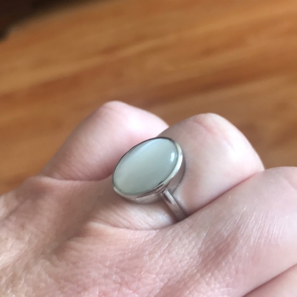 Silver ring - Picture 2 of 3